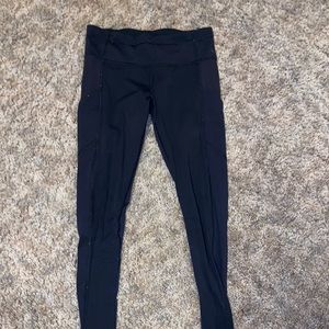 Black lululemon leggings